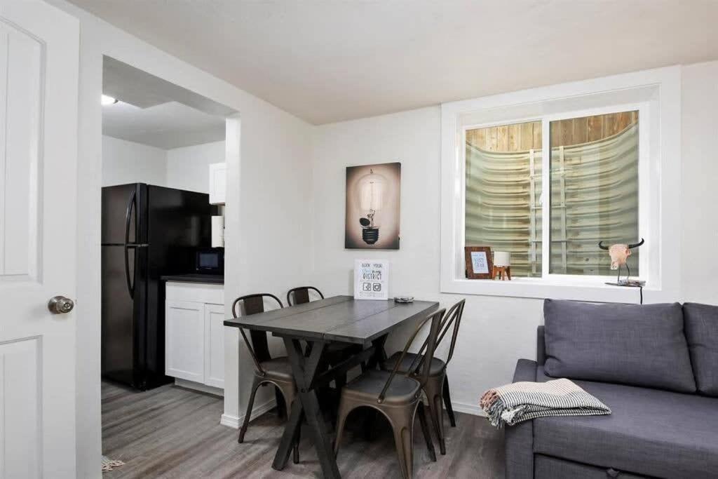 #Stayinmydistrict Twin Falls Pendleton Chic Suite Eksteriør bilde